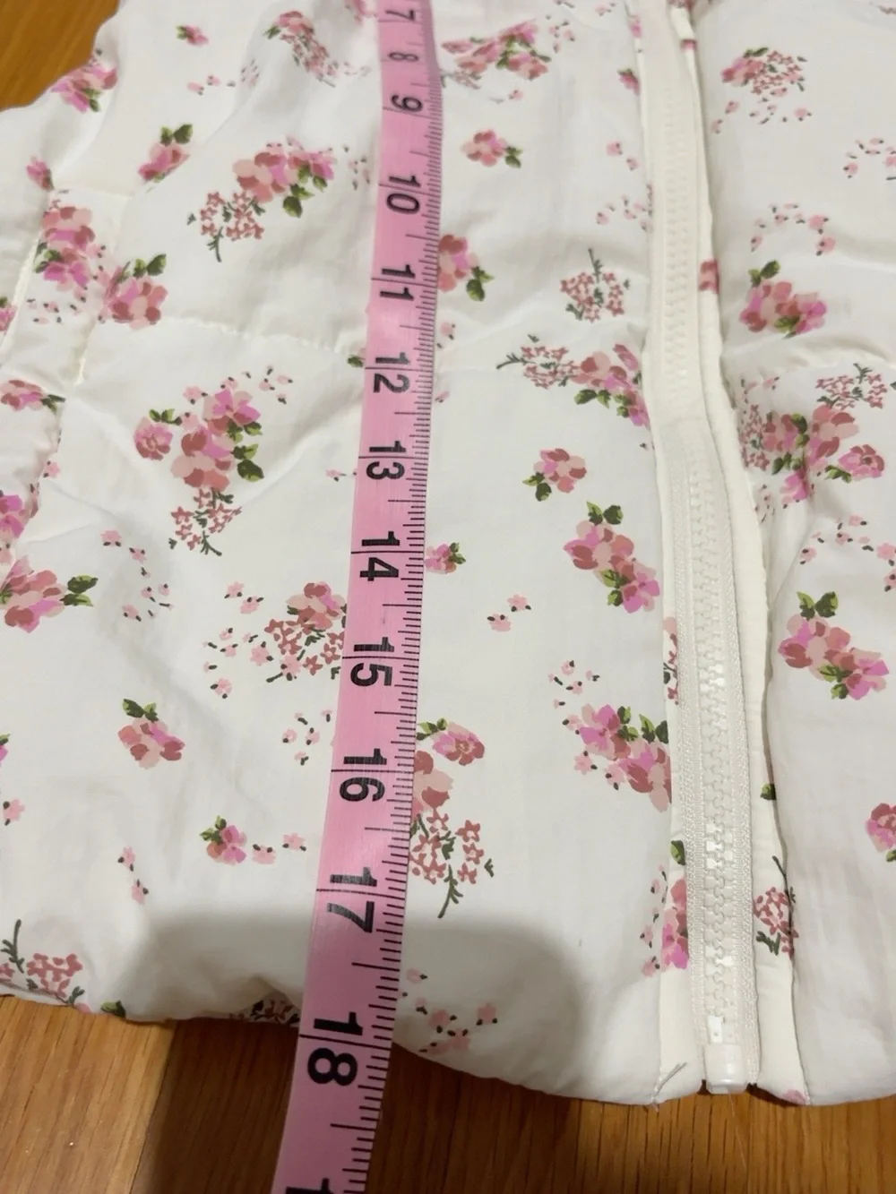 Lover Fire Girls' Floral Quilted Vest - White/Pink size Large